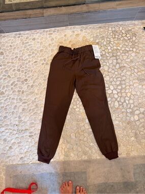 Classic Drawstring Jogger Pants - Dark Brown